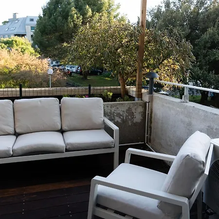 - Terrasse A Un Pas De La